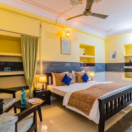 Kalyan Villa Homestay Удайпур Екстер'єр фото