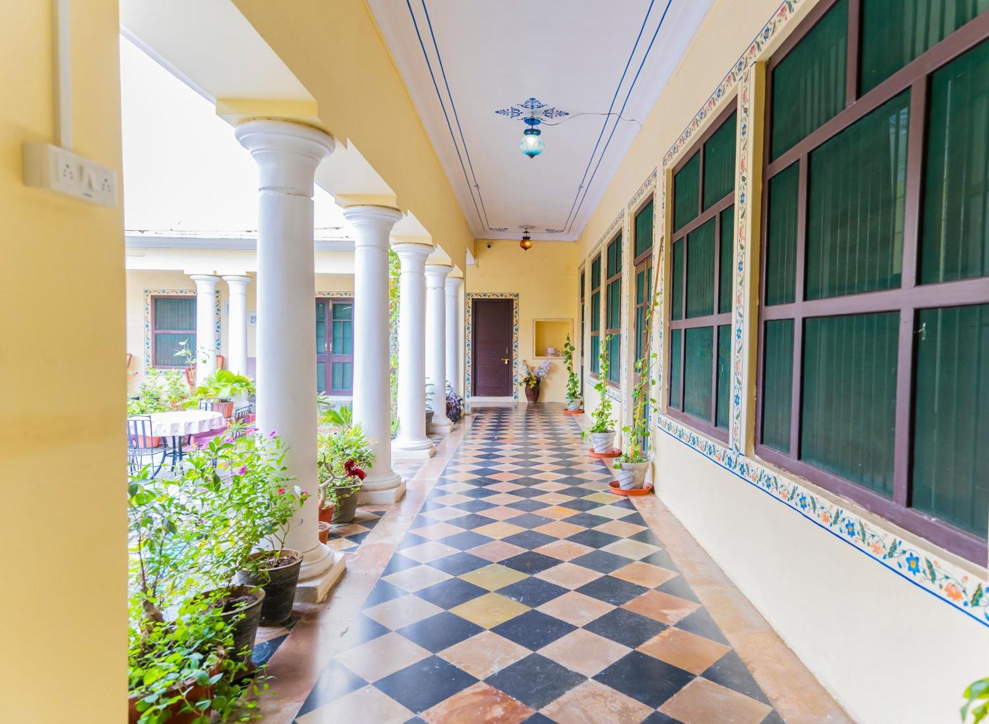 Kalyan Villa Homestay Удайпур Екстер'єр фото